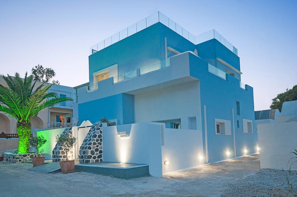Blue Dream - Santorini Apartment Kamari  Exterior photo